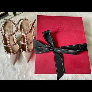 Valentino rockstud pumps